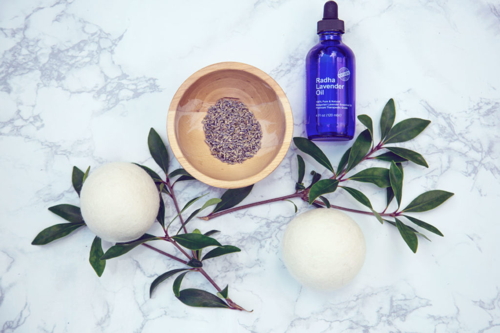 Dryer balls and lavender essential oil